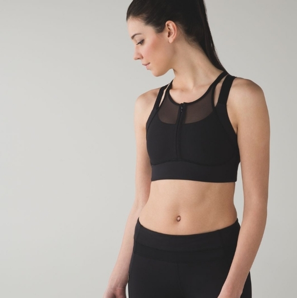 Lululemon - Ready, Set, Sweat Bra in Black - Picture 2 of 10